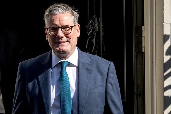 天盈配资 美国总统与英国首相通话 讨论双边贸易